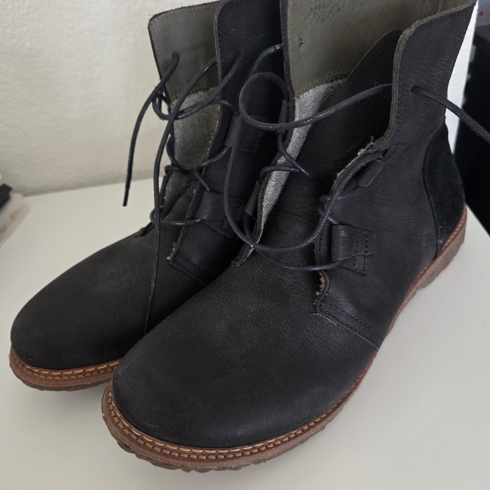 El Naturalista Black Leather Lace-Up Boots ANGKOR EurSIZE 40 NEW NO TAGS NO BOX